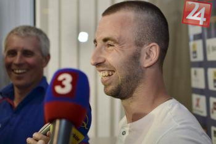 Ilustračný obrázok k článku V hokejovej reprezentácii sa objavila nová tvár: Zvolenčan Šimko žartoval o ceste do Bystrice