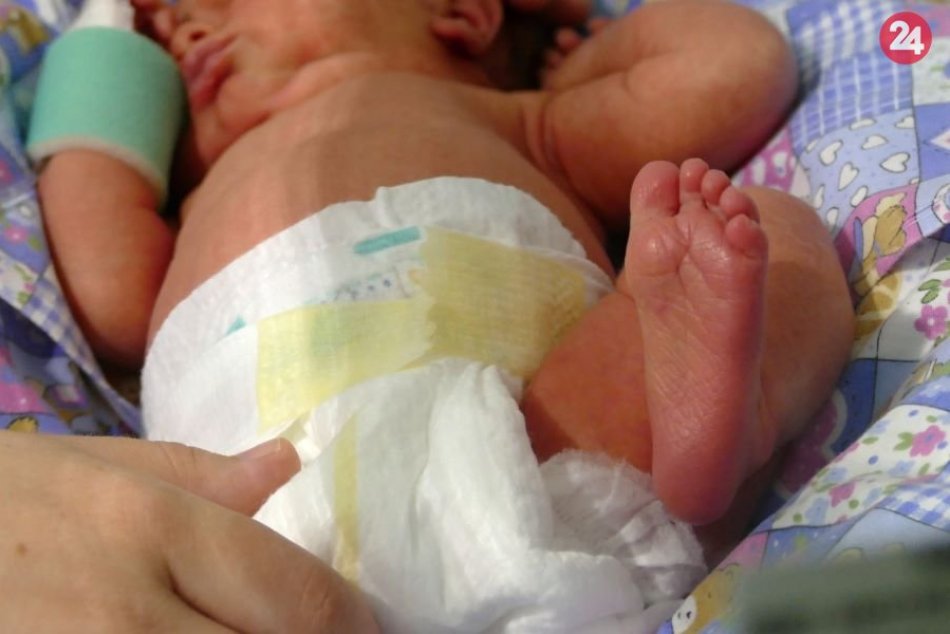 Ilustračný obrázok k článku Vo zvolenskej nemocnici nastala zmena: Pri pôrode môže byť opäť aj otec dieťaťa