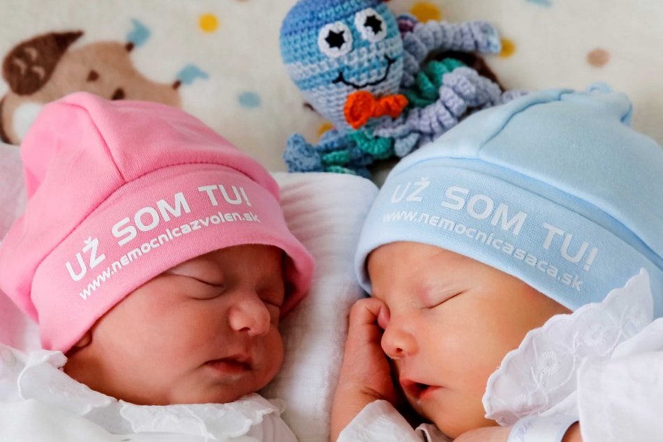 Ilustračný obrázok k článku Zvolenské bábätká dostanú krásny darček: Pomohli šikovné dobrovoľníčky, FOTO