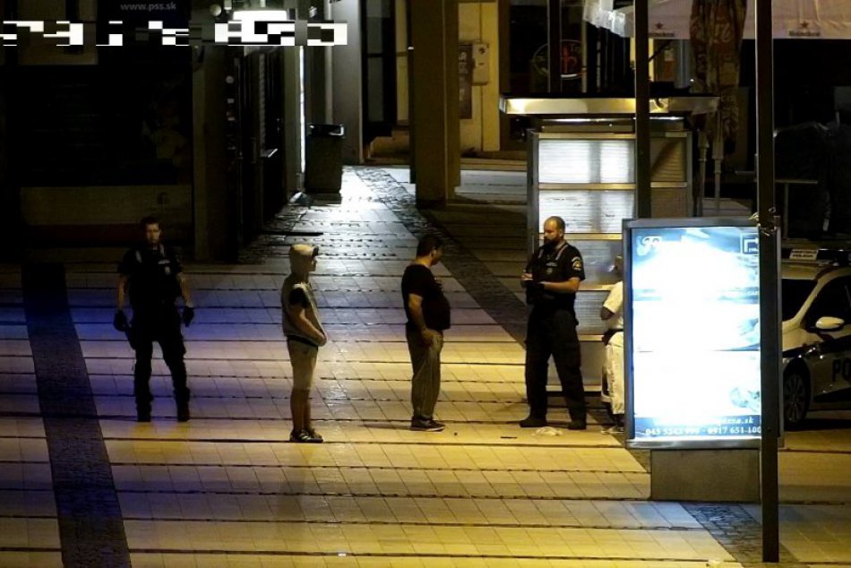 V OBRAZOCH: Zvýšená bezpečnosť v meste, viac policajtov v uliciach